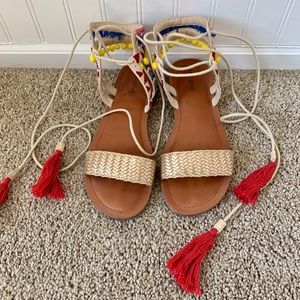 Multi-color laced sandals